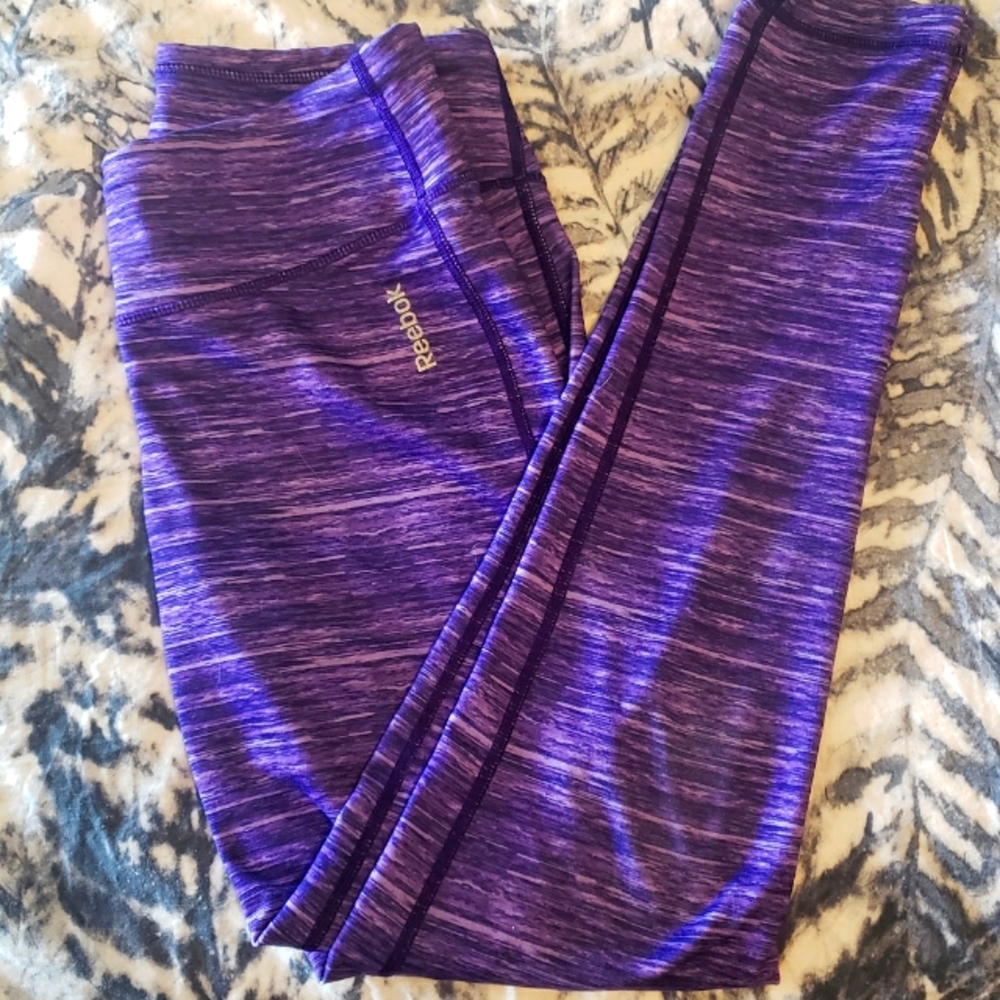 **3 for $10** Reebok leggings